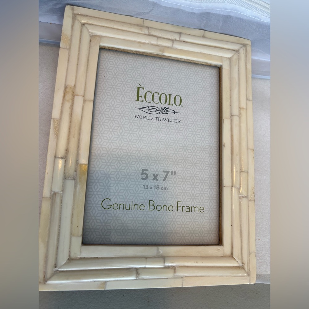 Eccolo Cream Genuine Picture Frame Accents